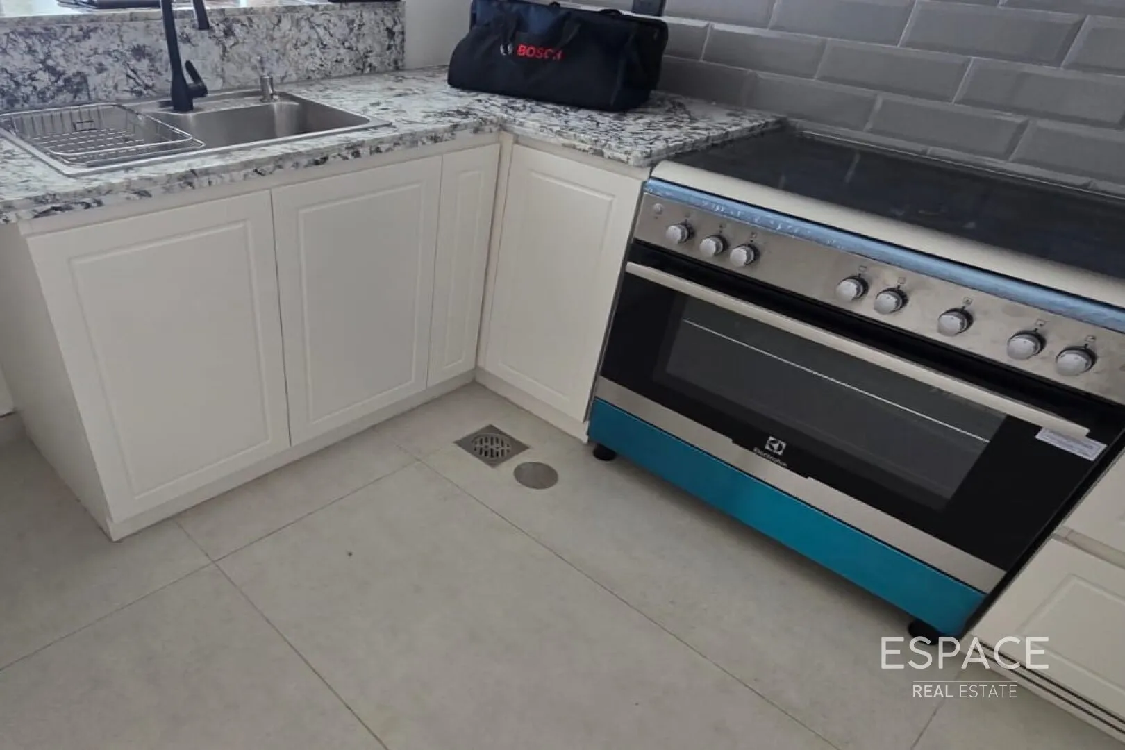 single static gallery