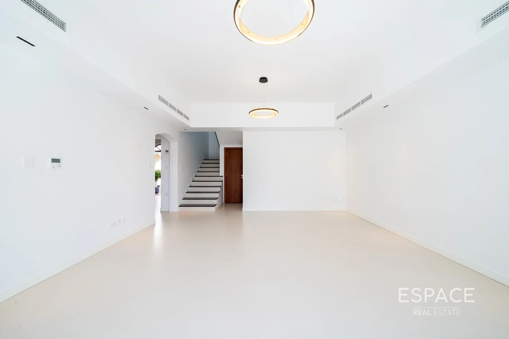 single static gallery