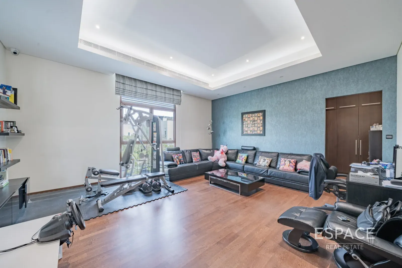PropertiesGalleryCamera
