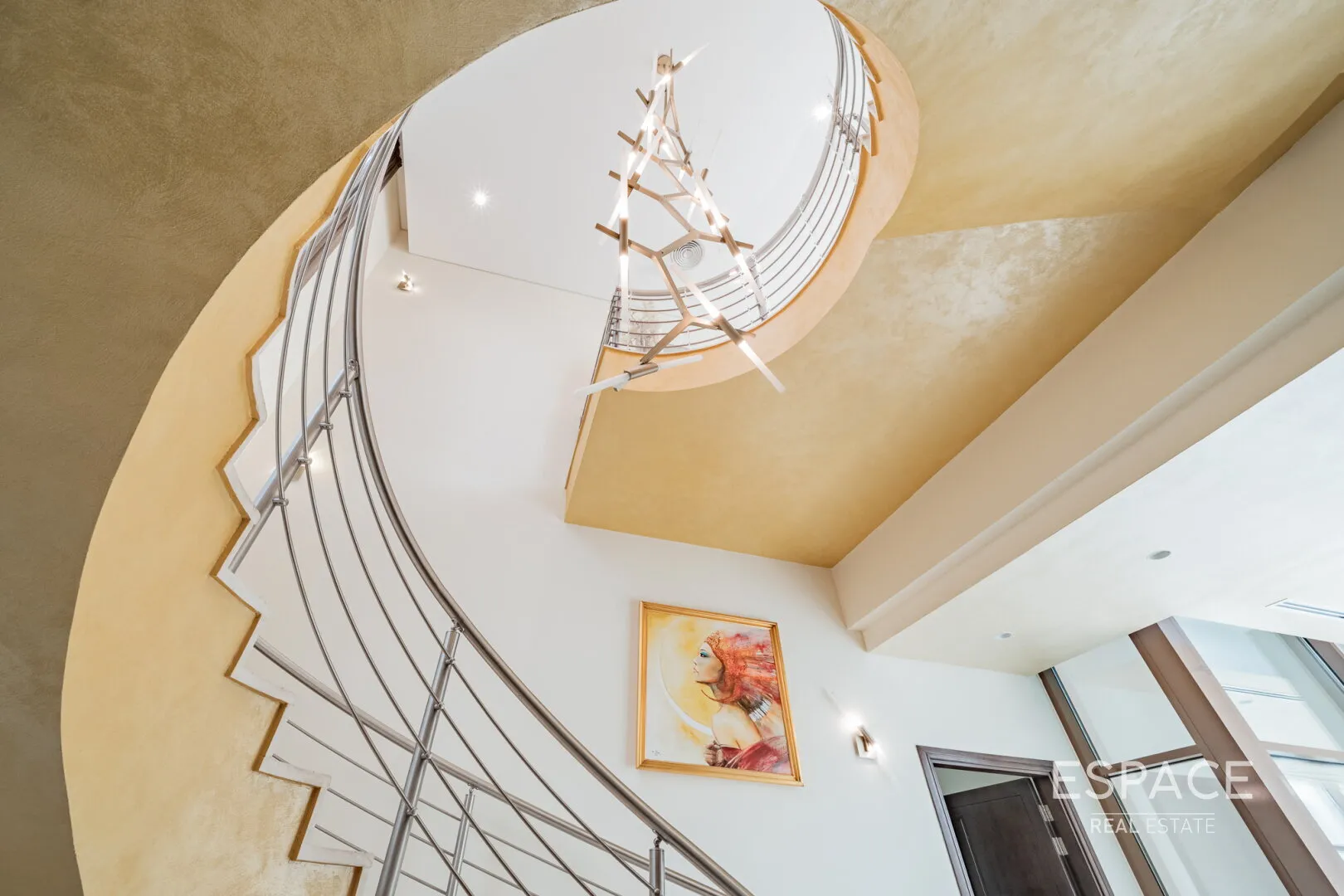 PropertiesGalleryCamera