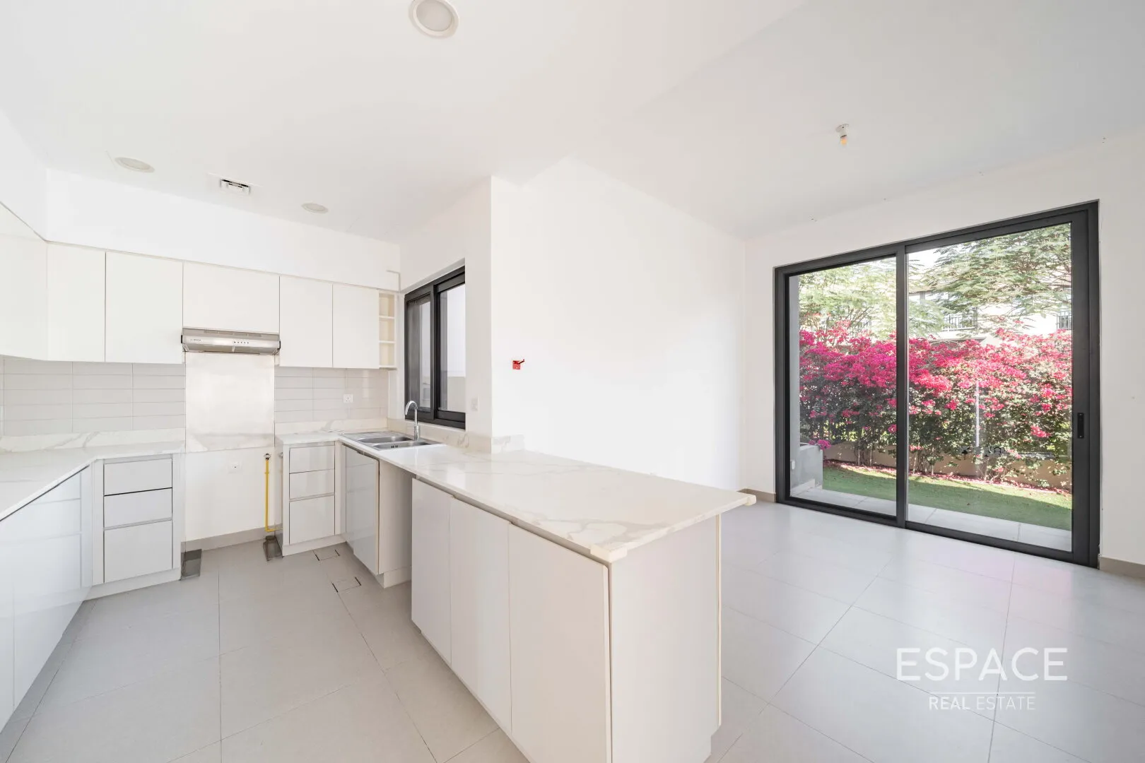 single static gallery