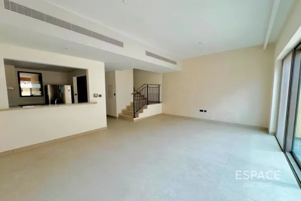 Malta, Damac Lagoons, Dubai - Espace