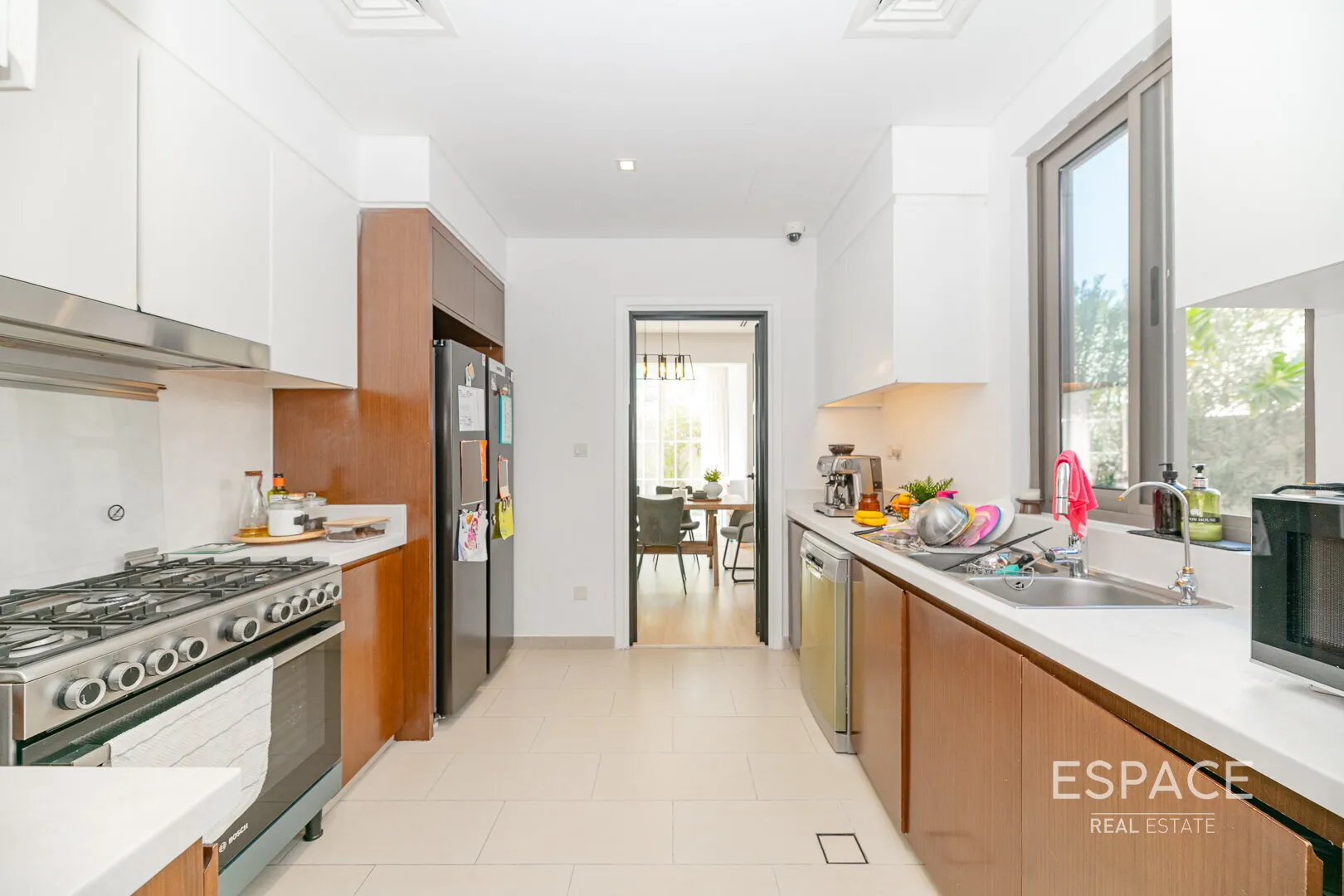 single static gallery