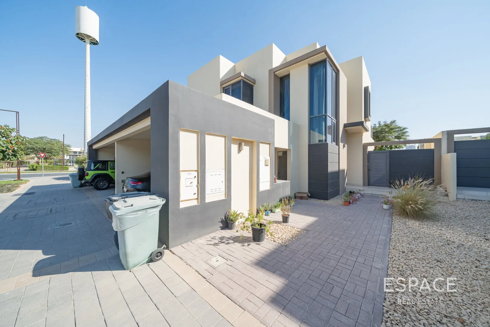 PropertiesGalleryCamera