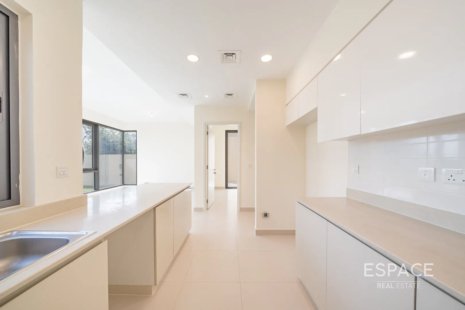 single static gallery