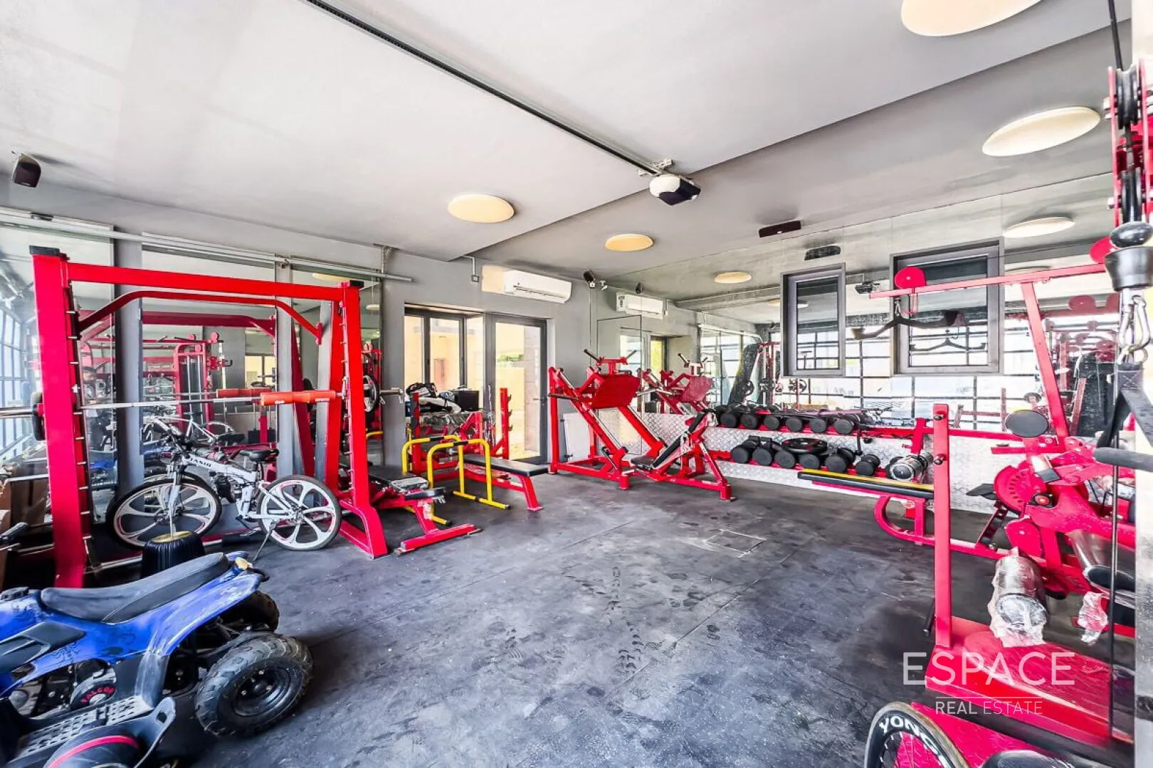 PropertiesGalleryCamera