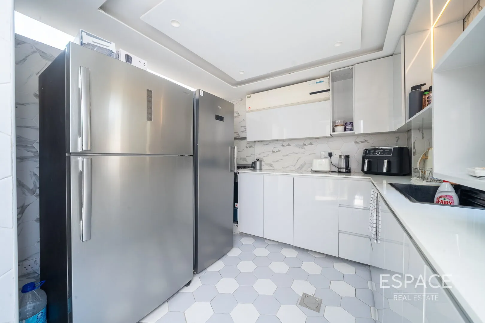PropertiesGalleryCamera