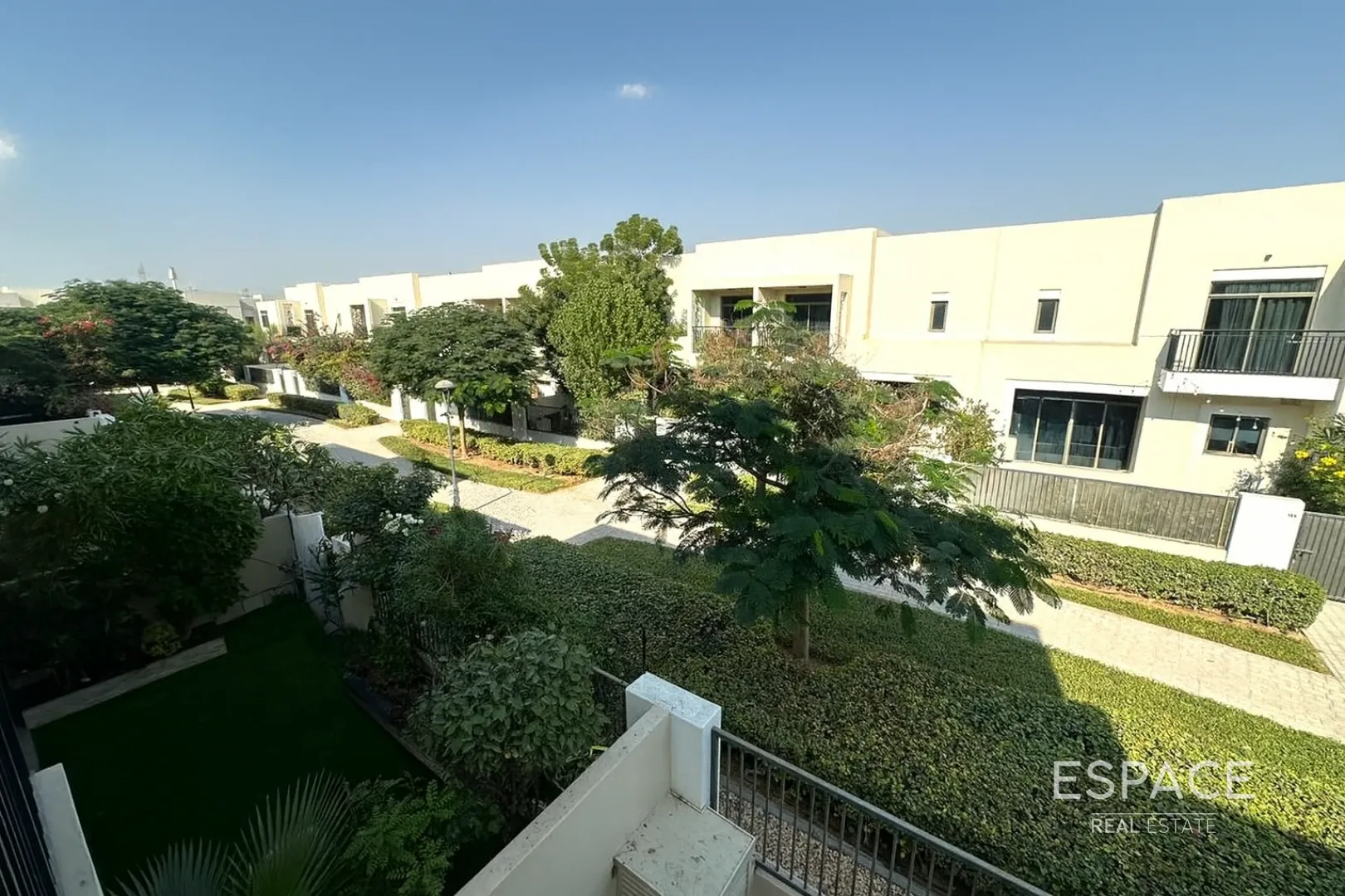 single static gallery