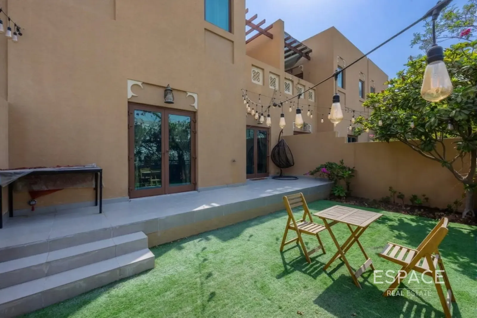 PropertiesGalleryCamera