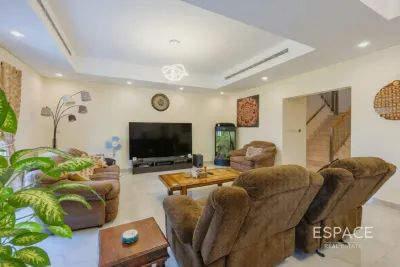 Dubai Style, Al Furjan, Dubai - Espace