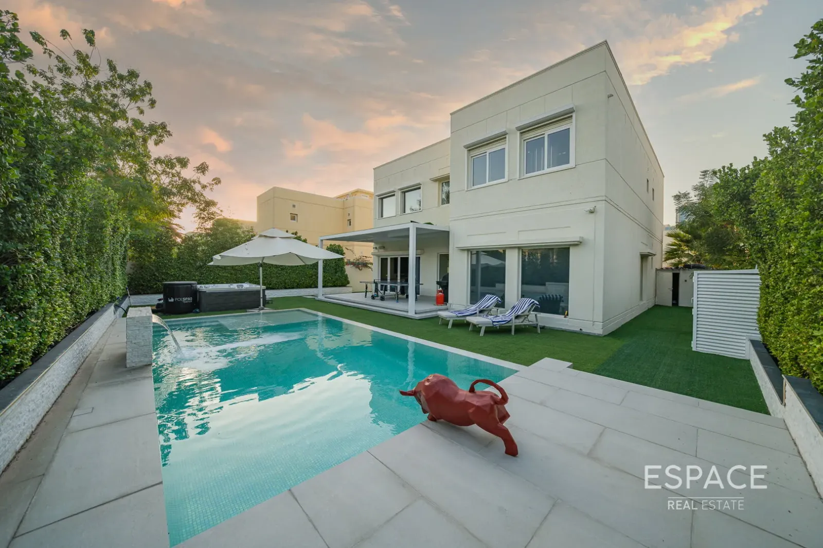 PropertiesGalleryCamera