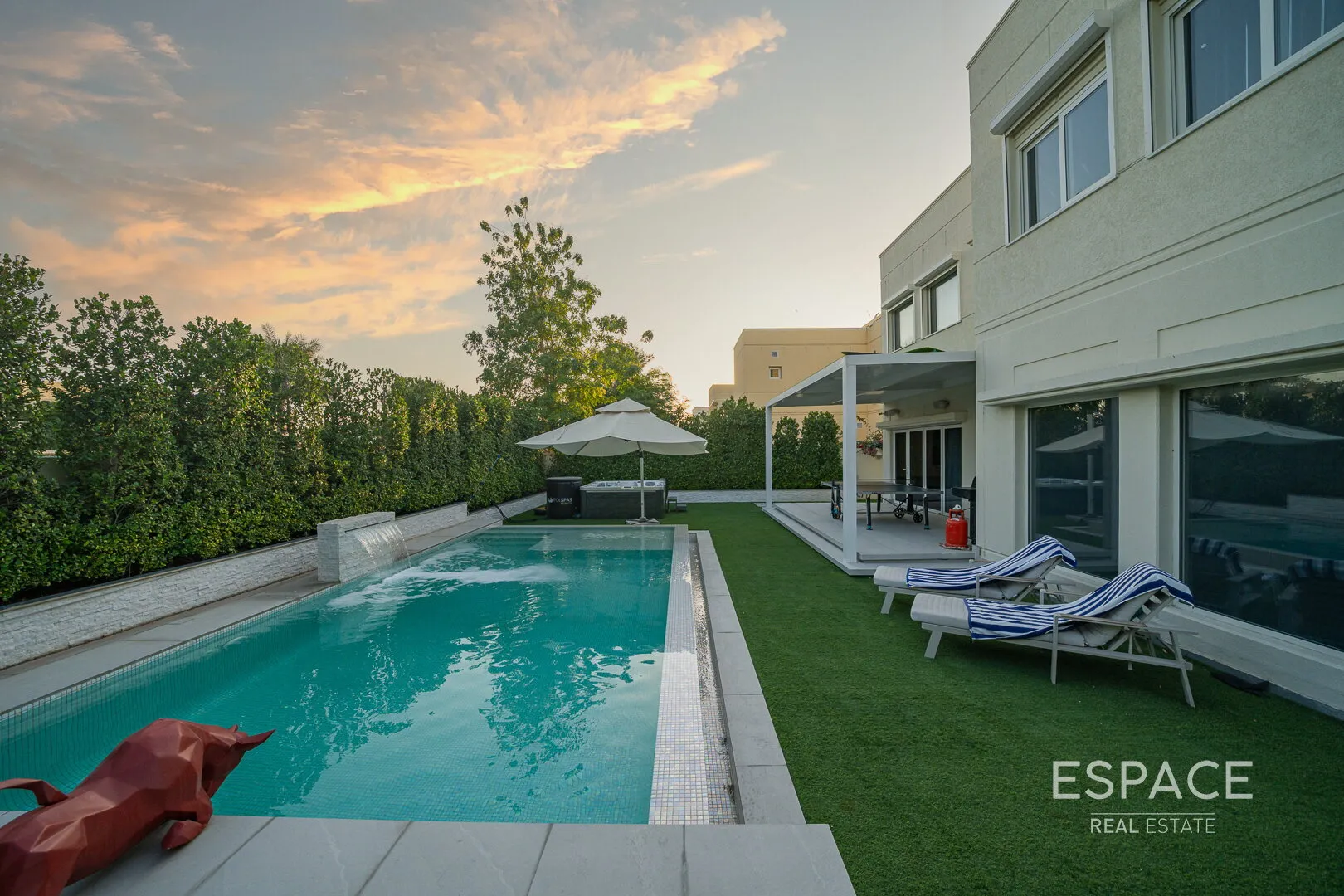 PropertiesGalleryCamera