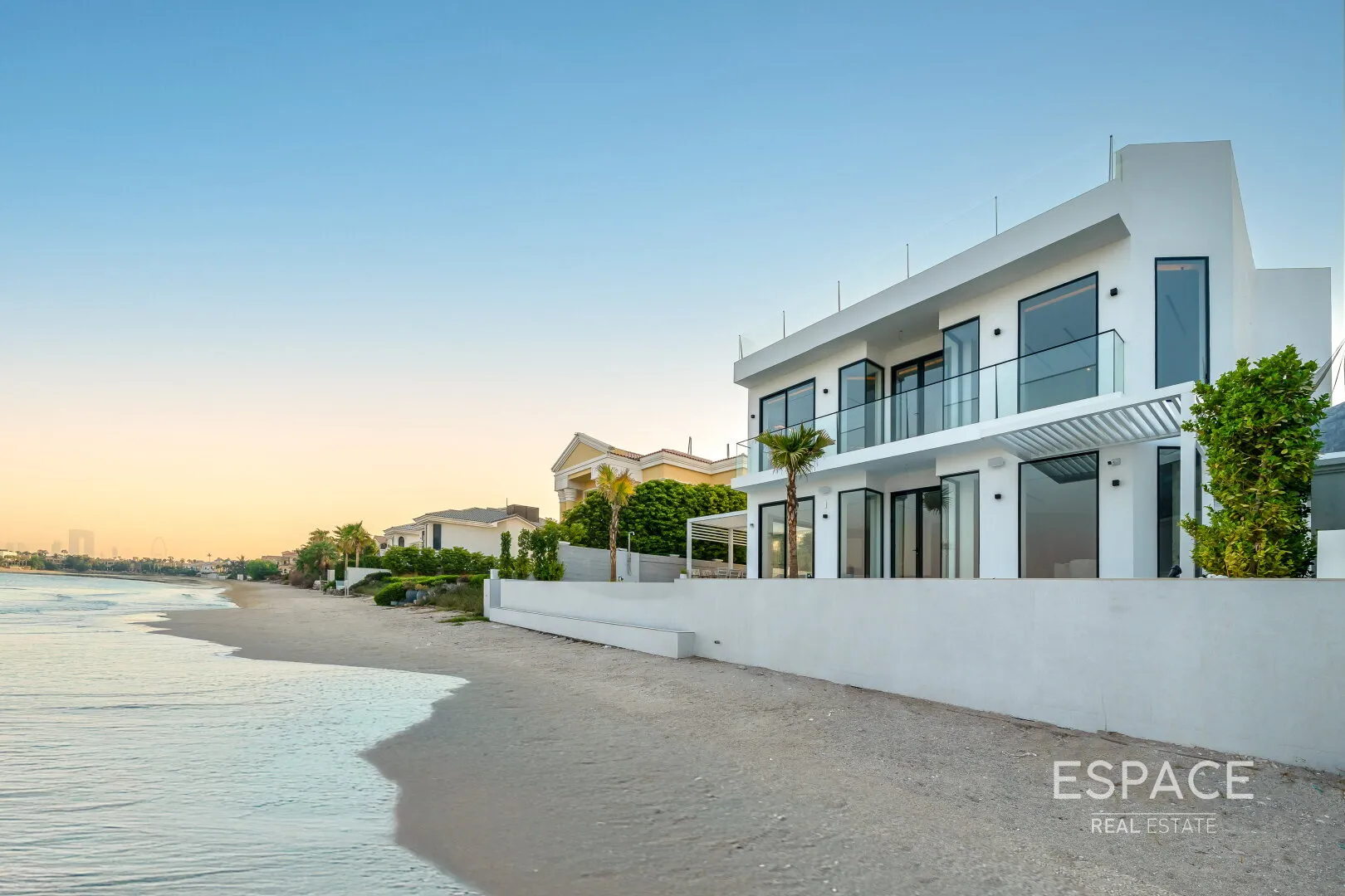 PropertiesGalleryCamera