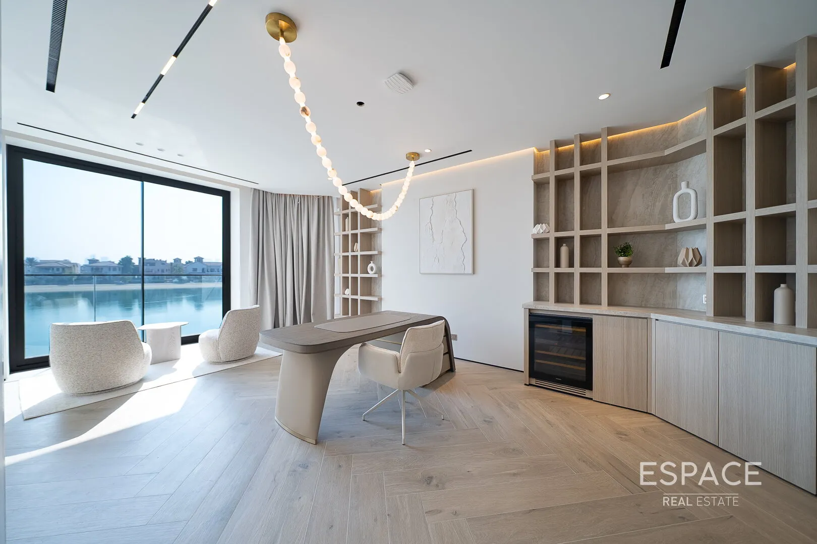 single static gallery