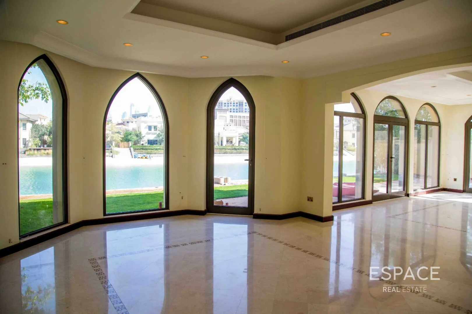 single static gallery