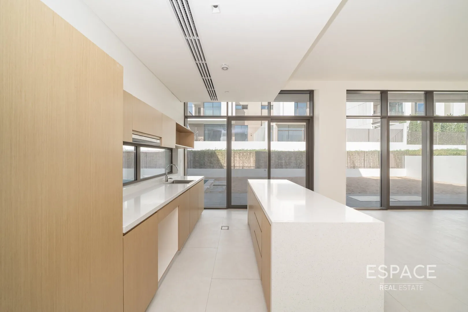 single static gallery