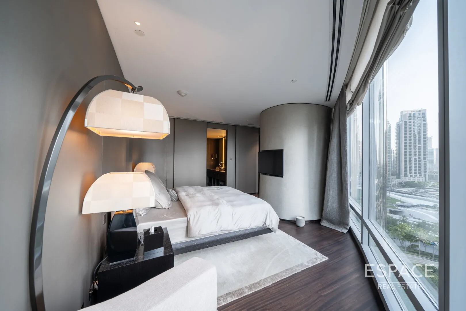 PropertiesGalleryCamera