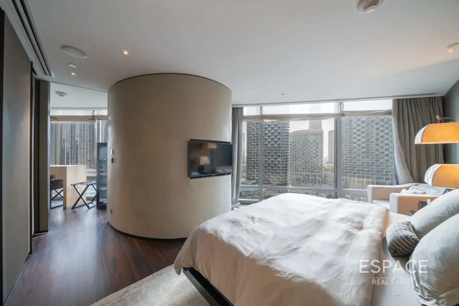 PropertiesGalleryCamera