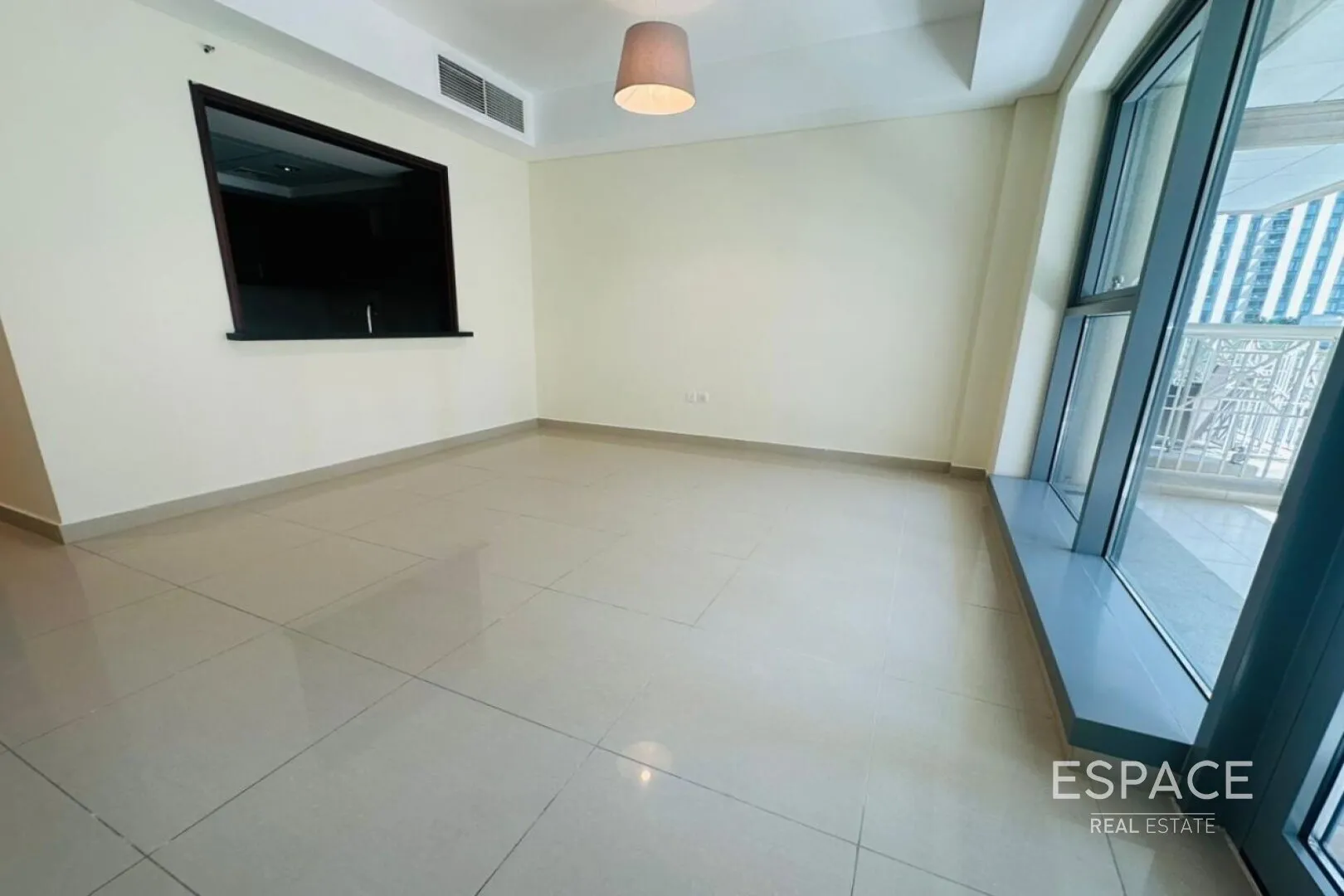 single static gallery