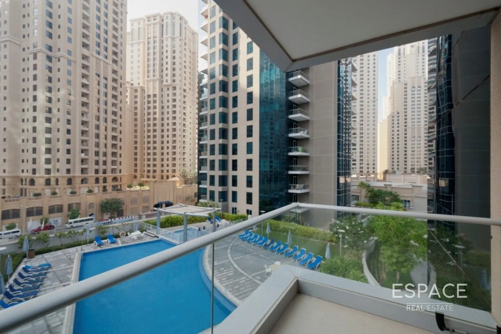 single static gallery