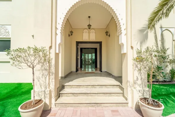 Quortaj 2, Al Furjan, Dubai - Espace