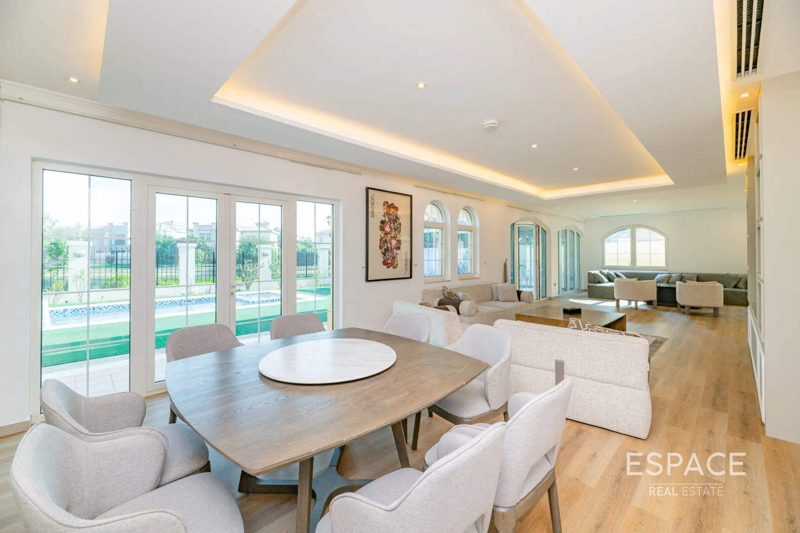 single static gallery