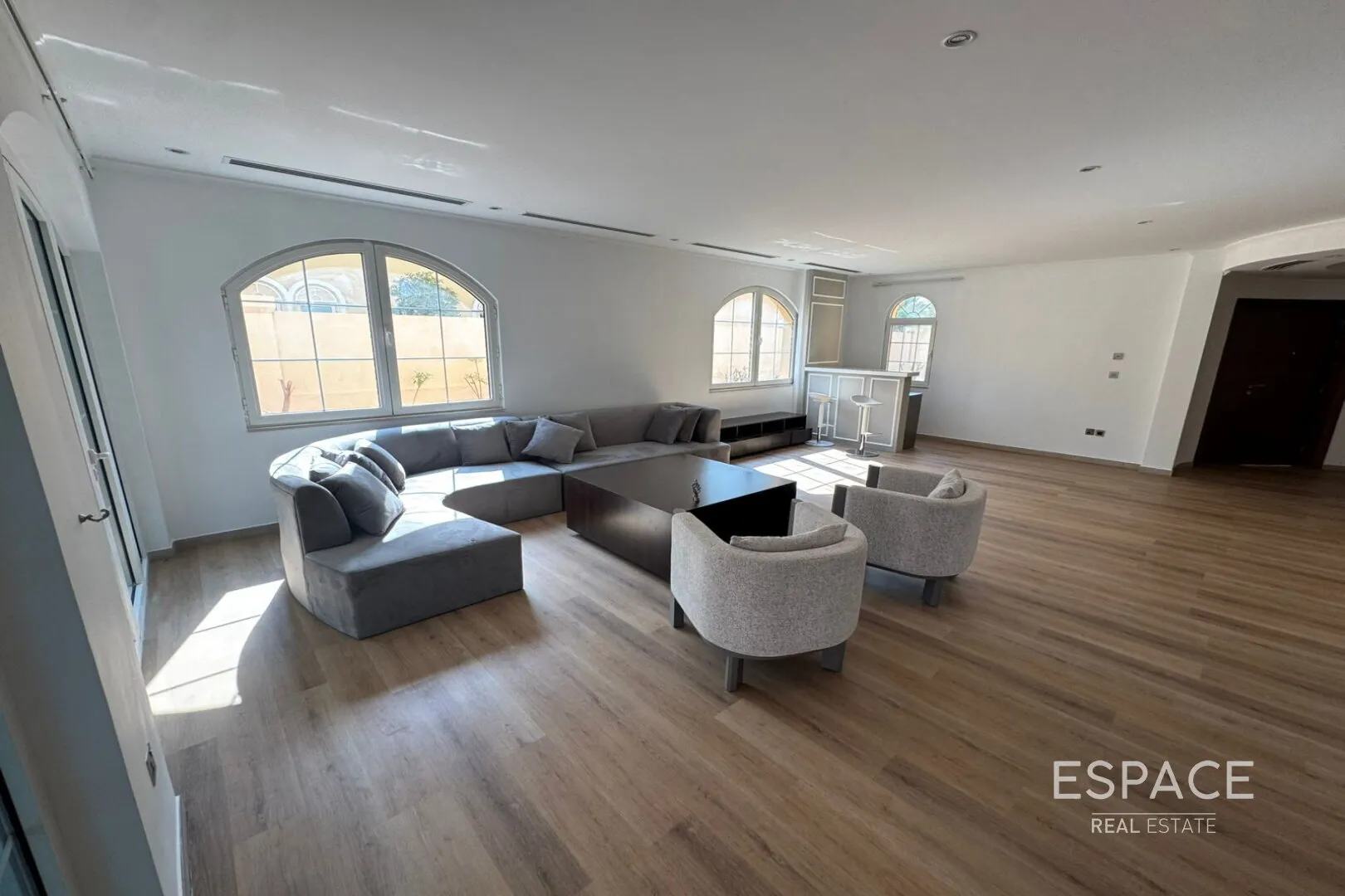 single static gallery