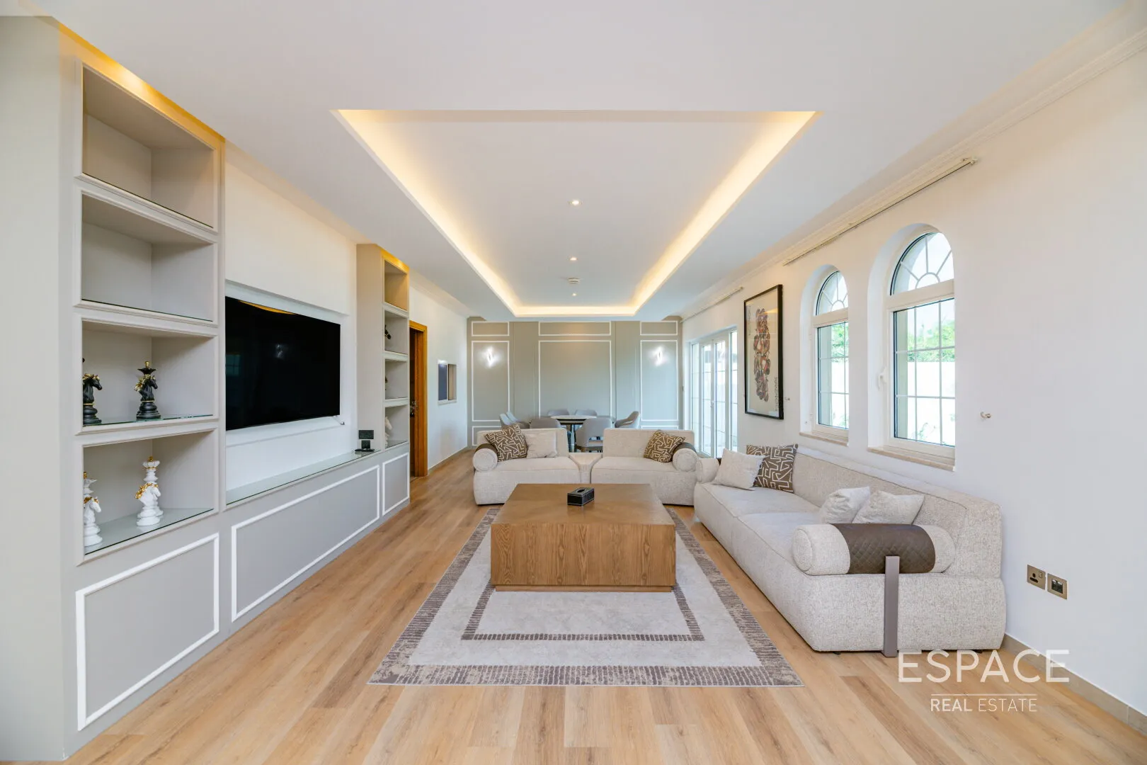 single static gallery