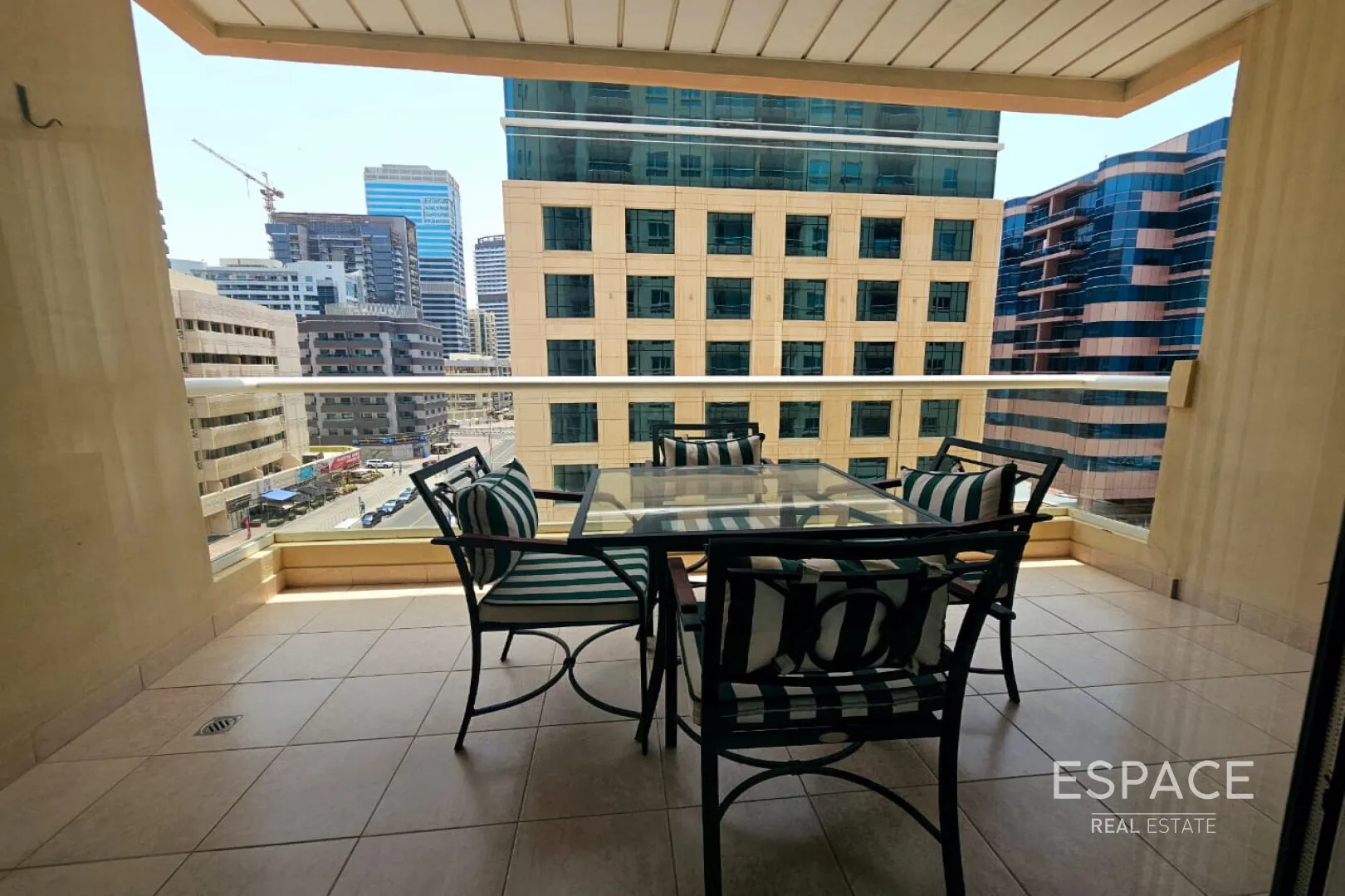 PropertiesGalleryCamera