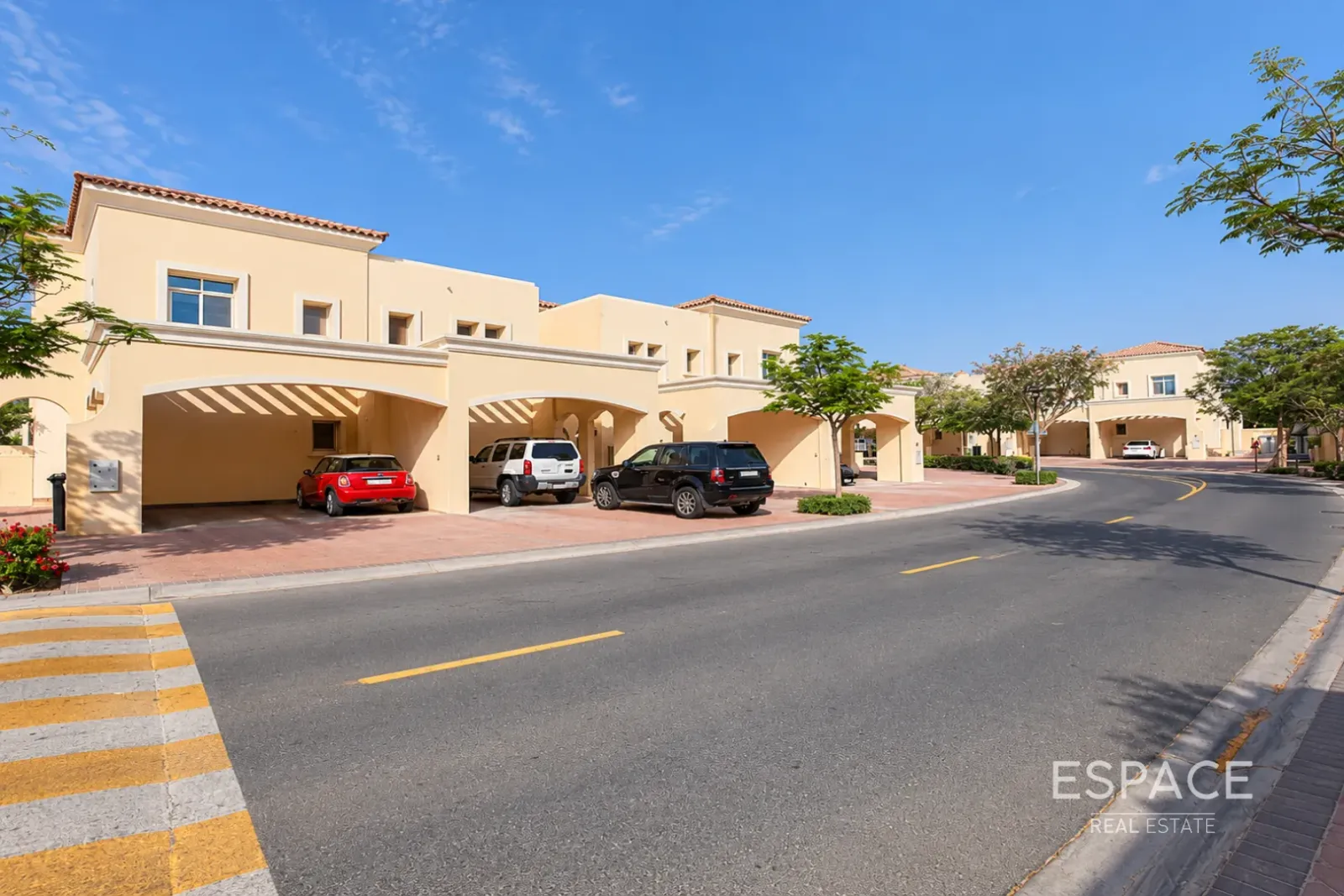 PropertiesGalleryCamera