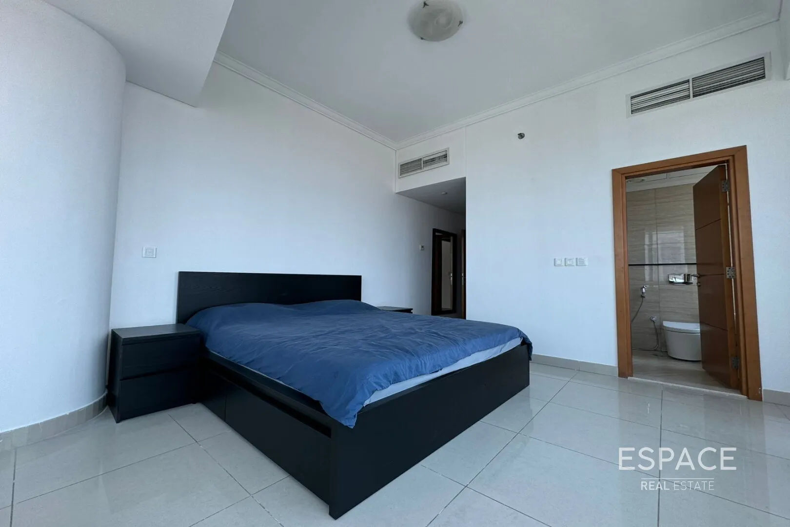 single static gallery