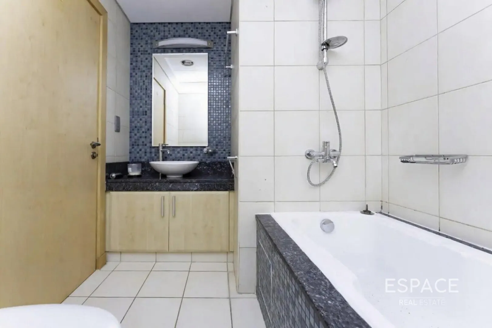 single static gallery