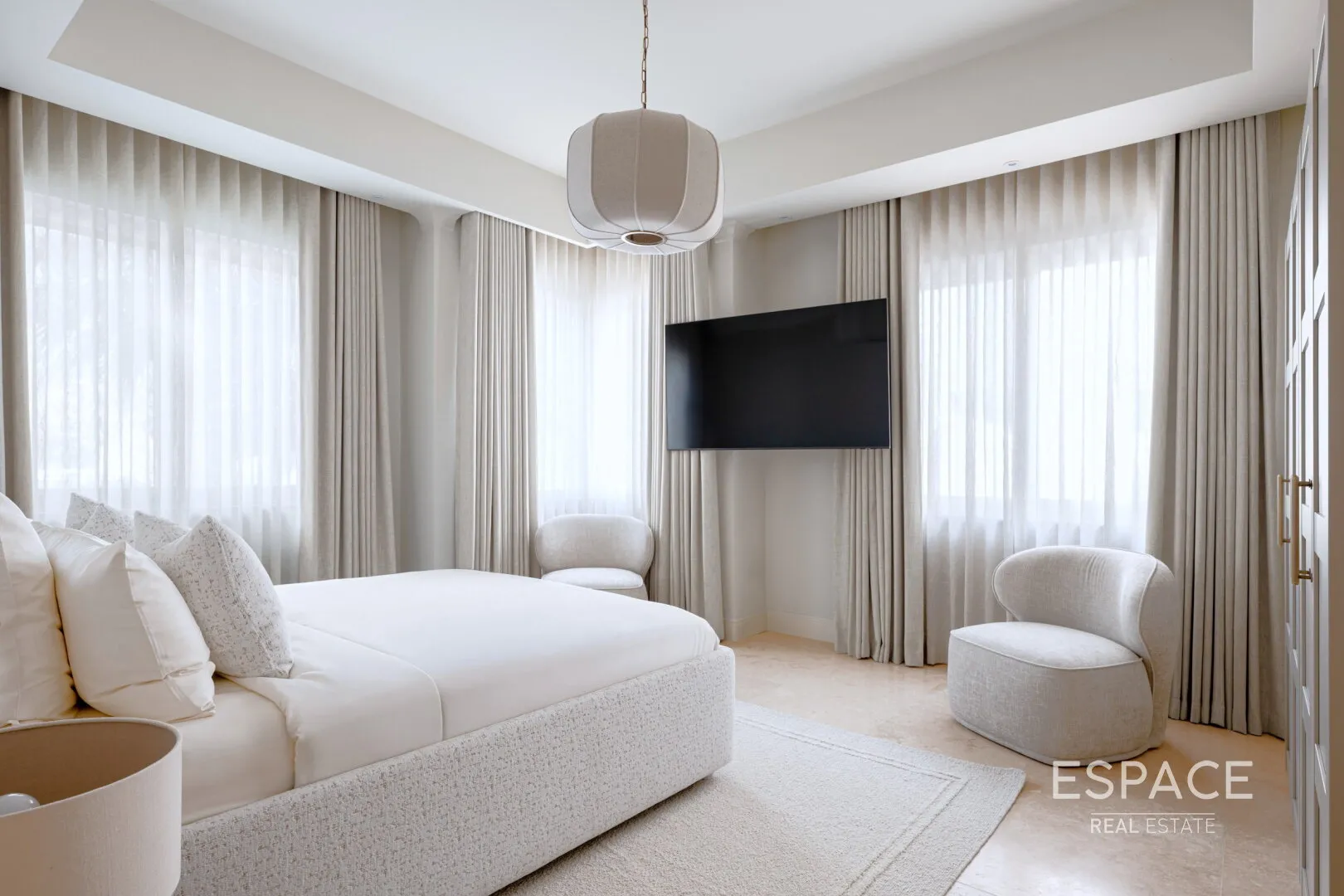 PropertiesGalleryCamera