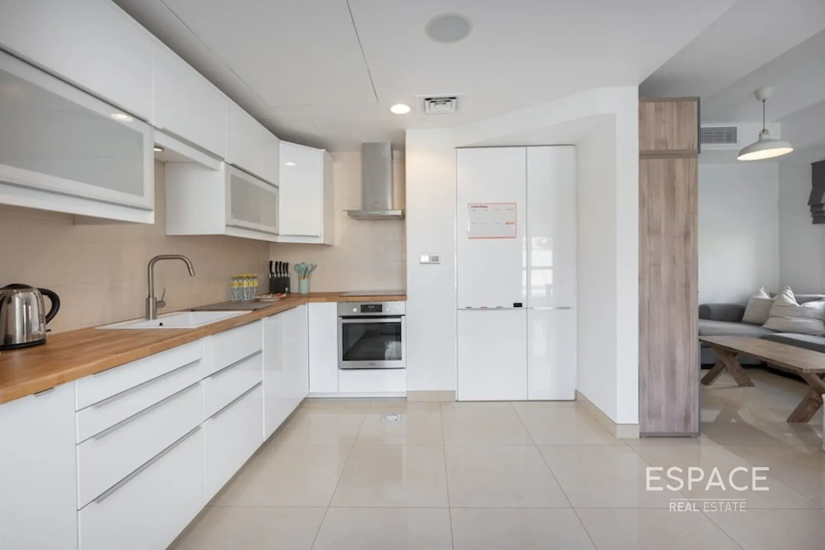 PropertiesGalleryCamera