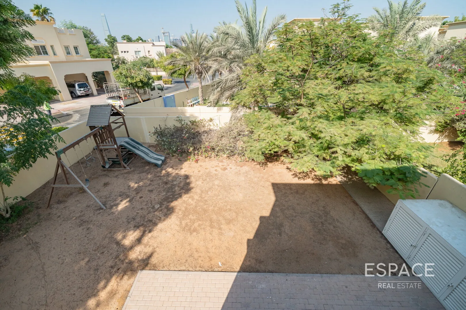 PropertiesGalleryCamera