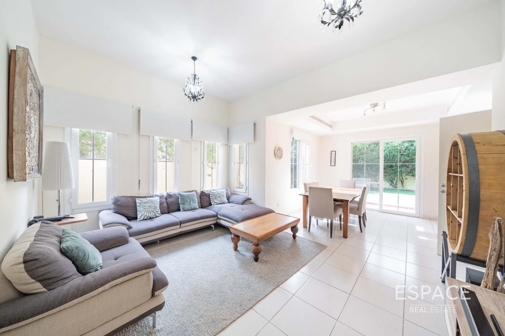 single static gallery