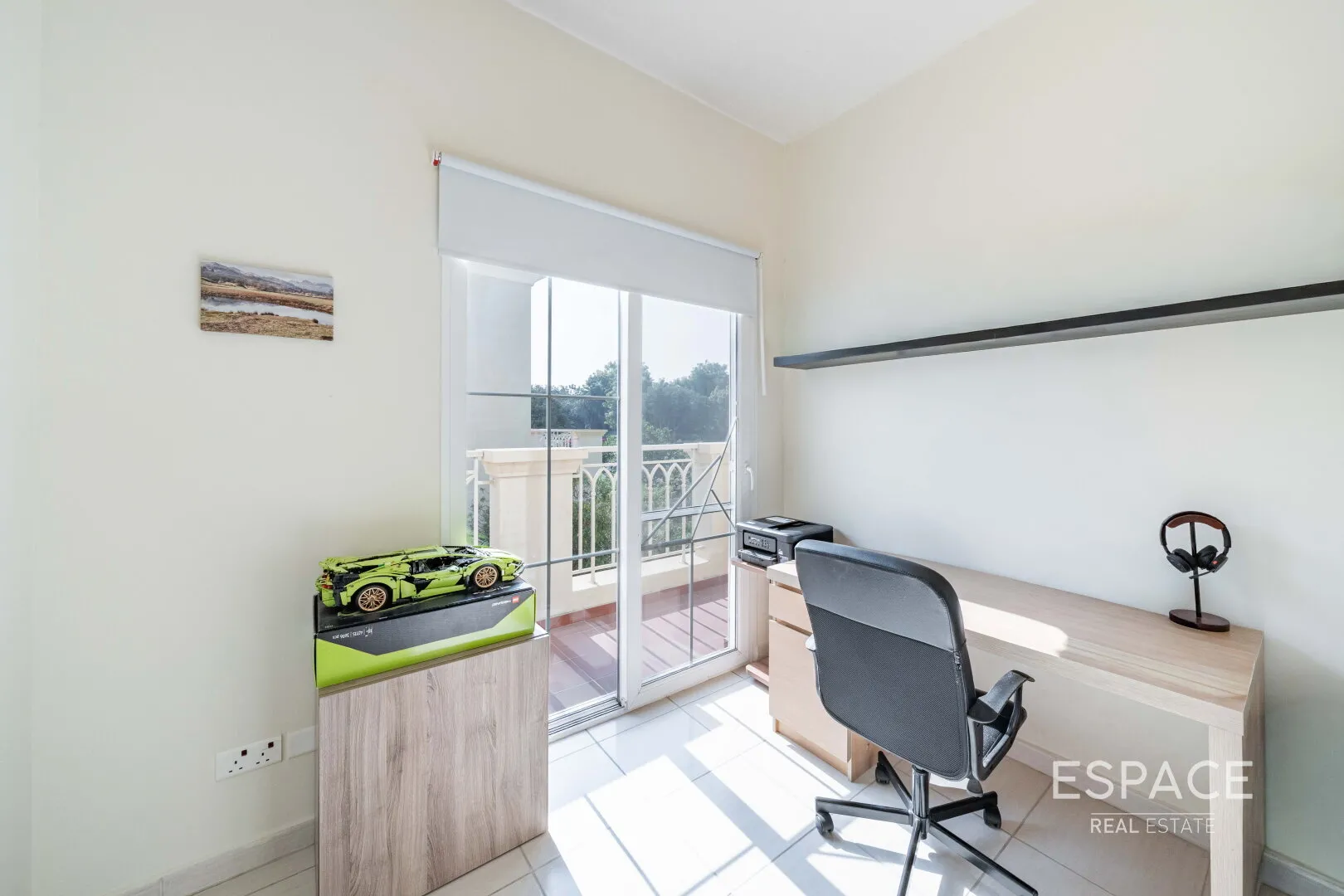 PropertiesGalleryCamera