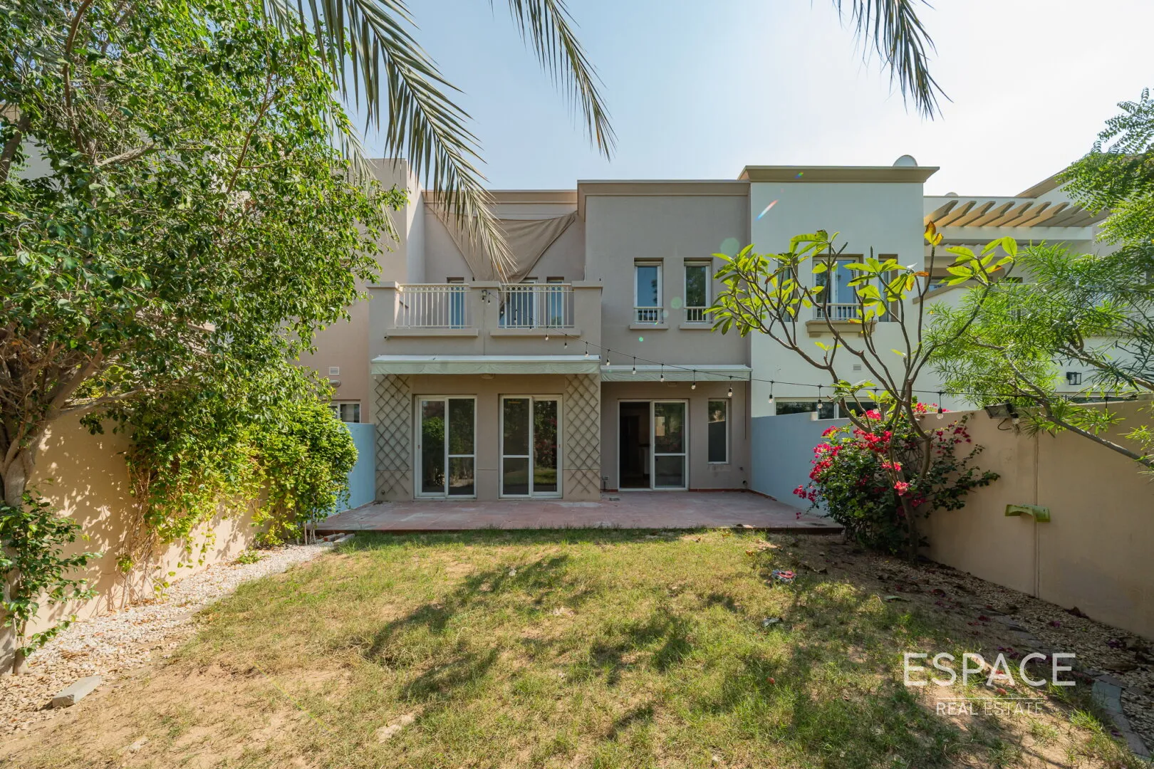 single static gallery