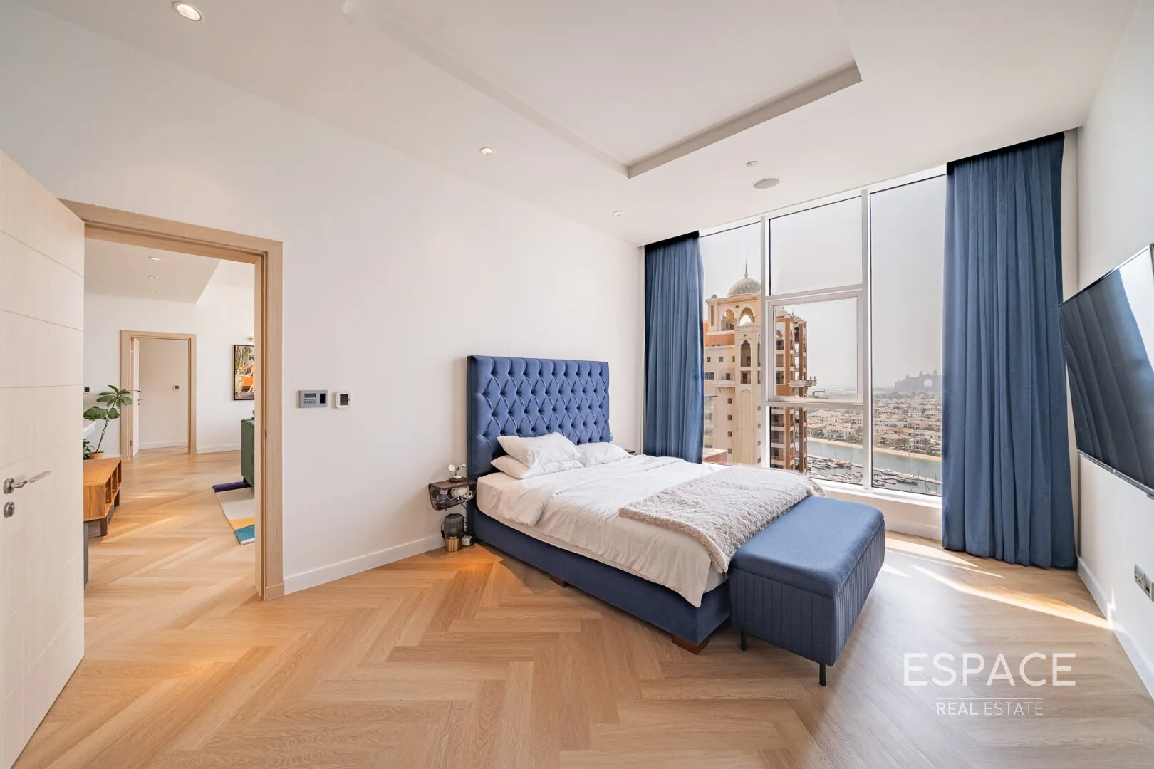 PropertiesGalleryCamera
