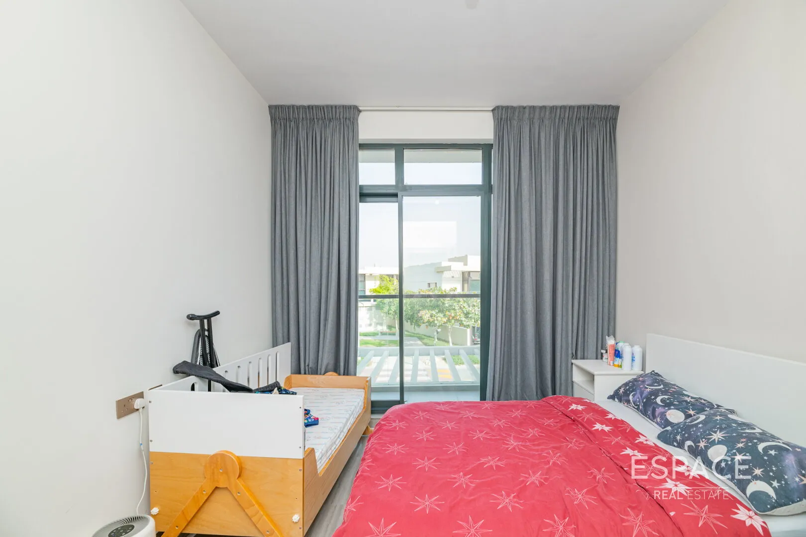PropertiesGalleryCamera