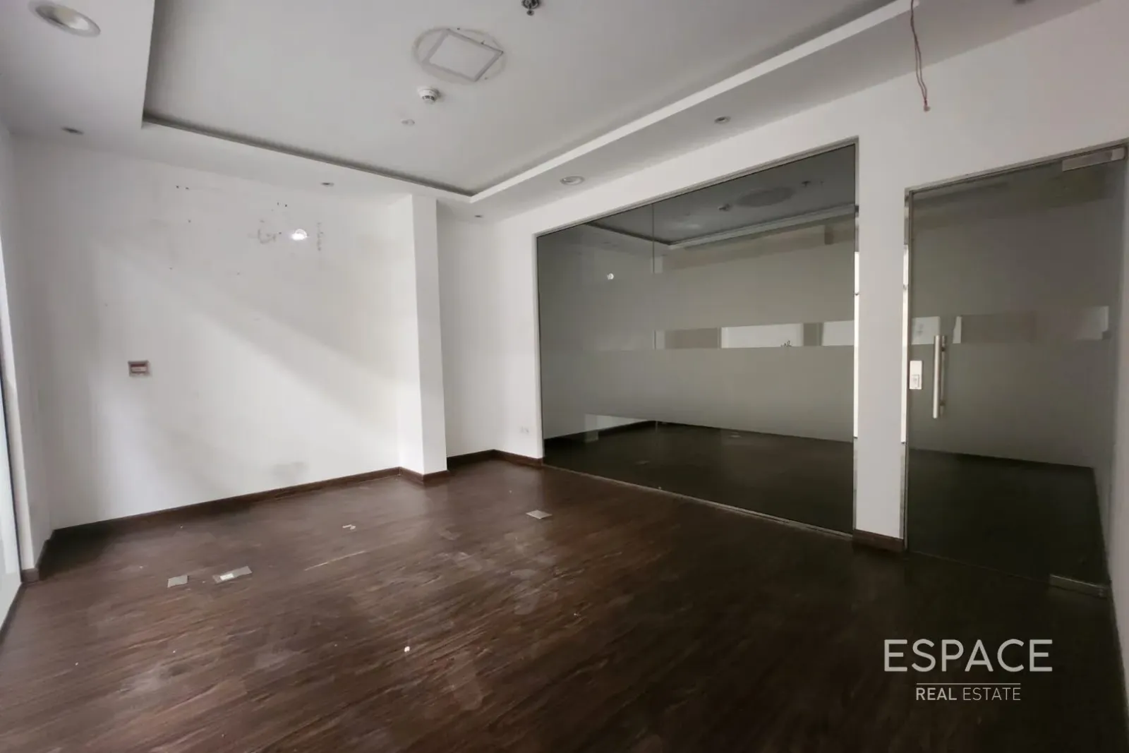 PropertiesGalleryCamera