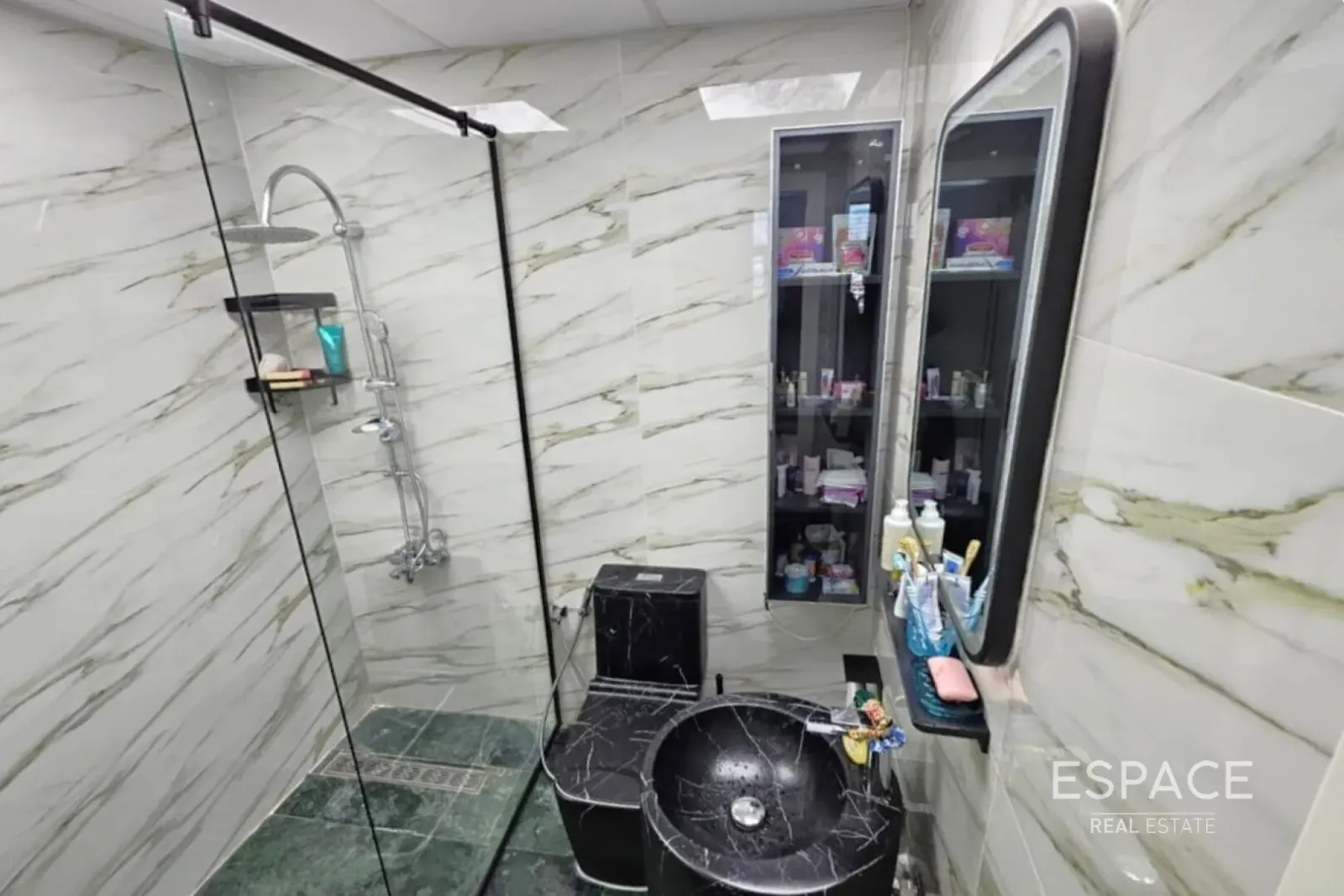 PropertiesGalleryCamera