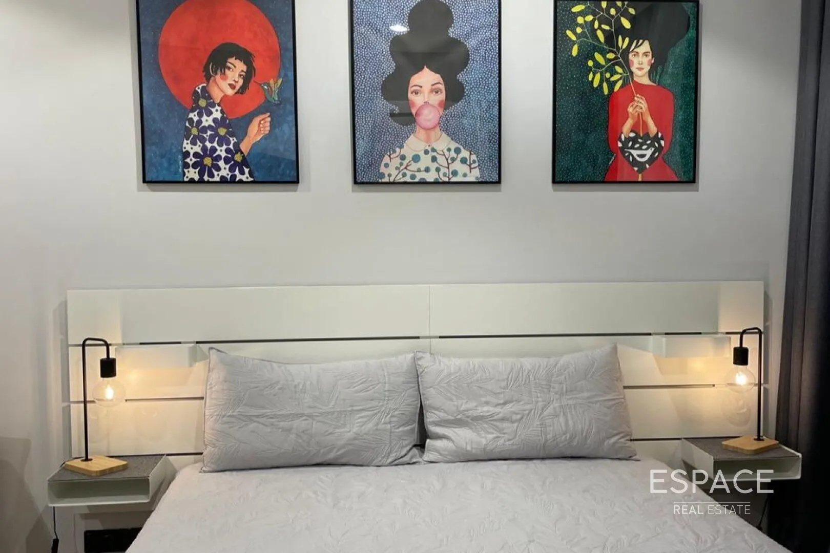 PropertiesGalleryCamera