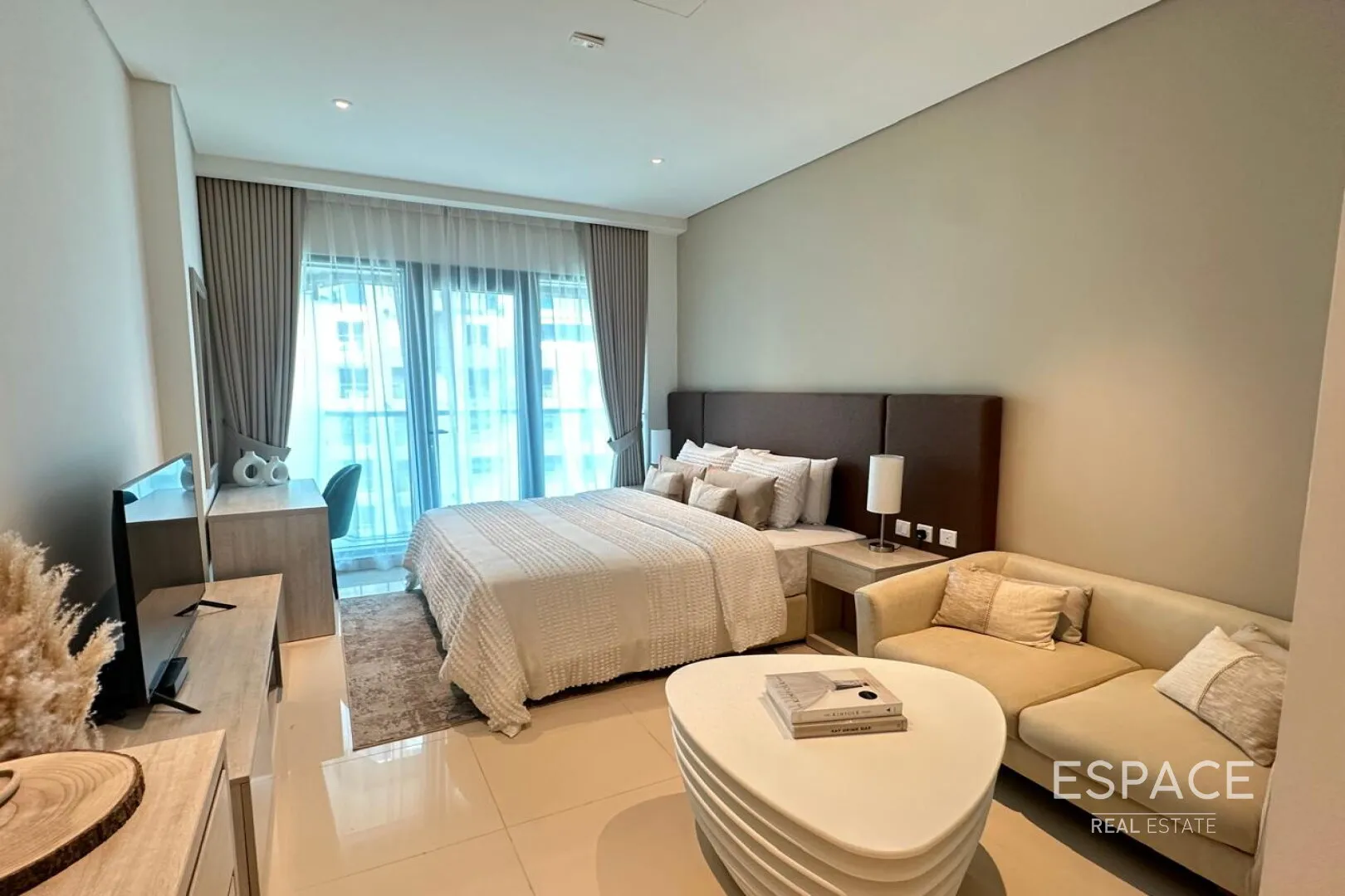 single static gallery