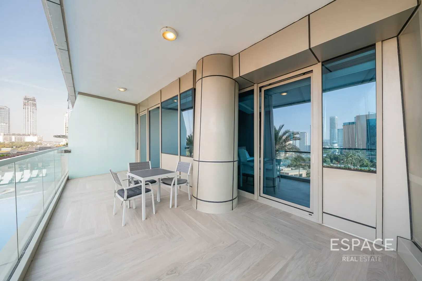 PropertiesGalleryCamera