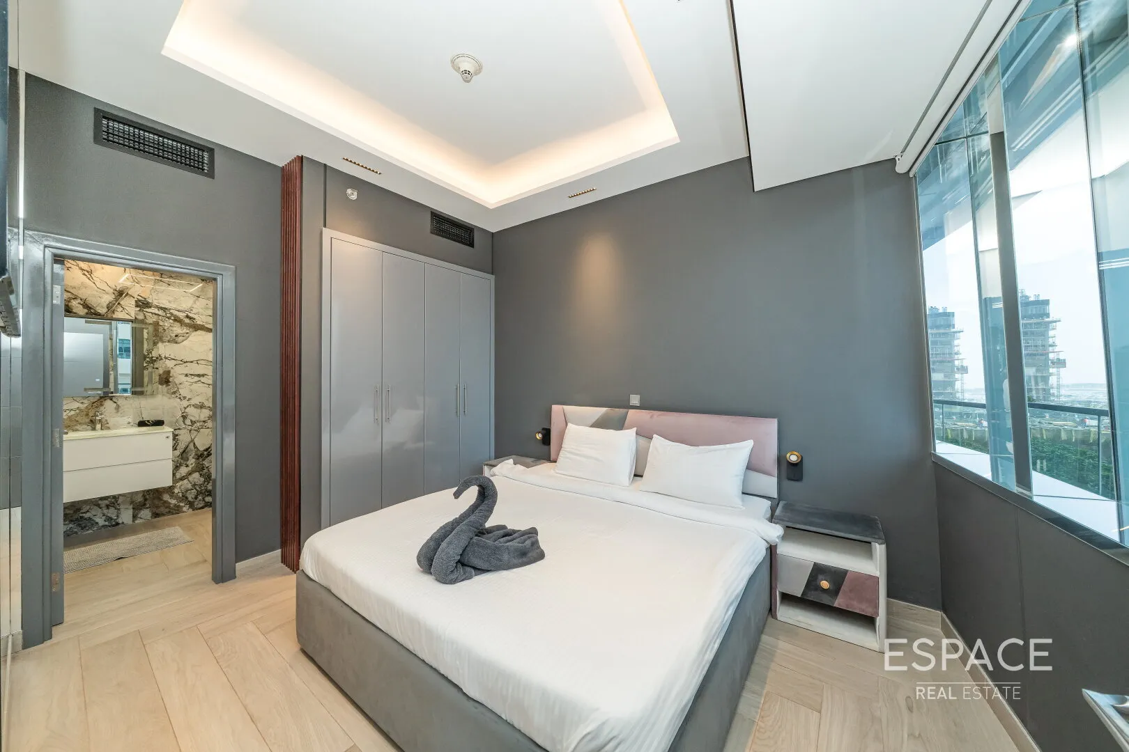 single static gallery