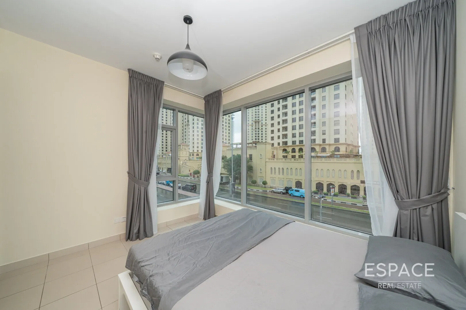 PropertiesGalleryCamera