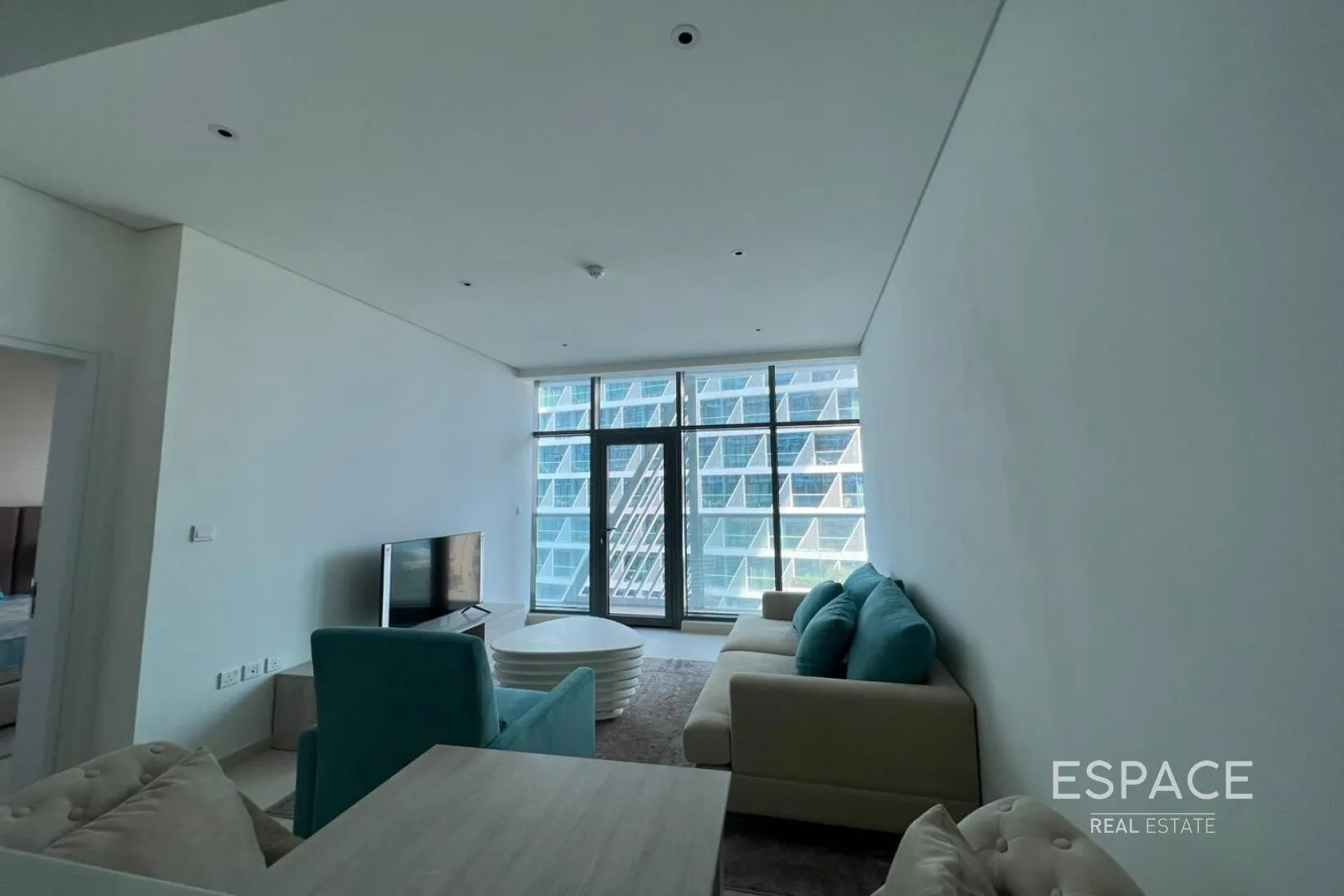 single static gallery