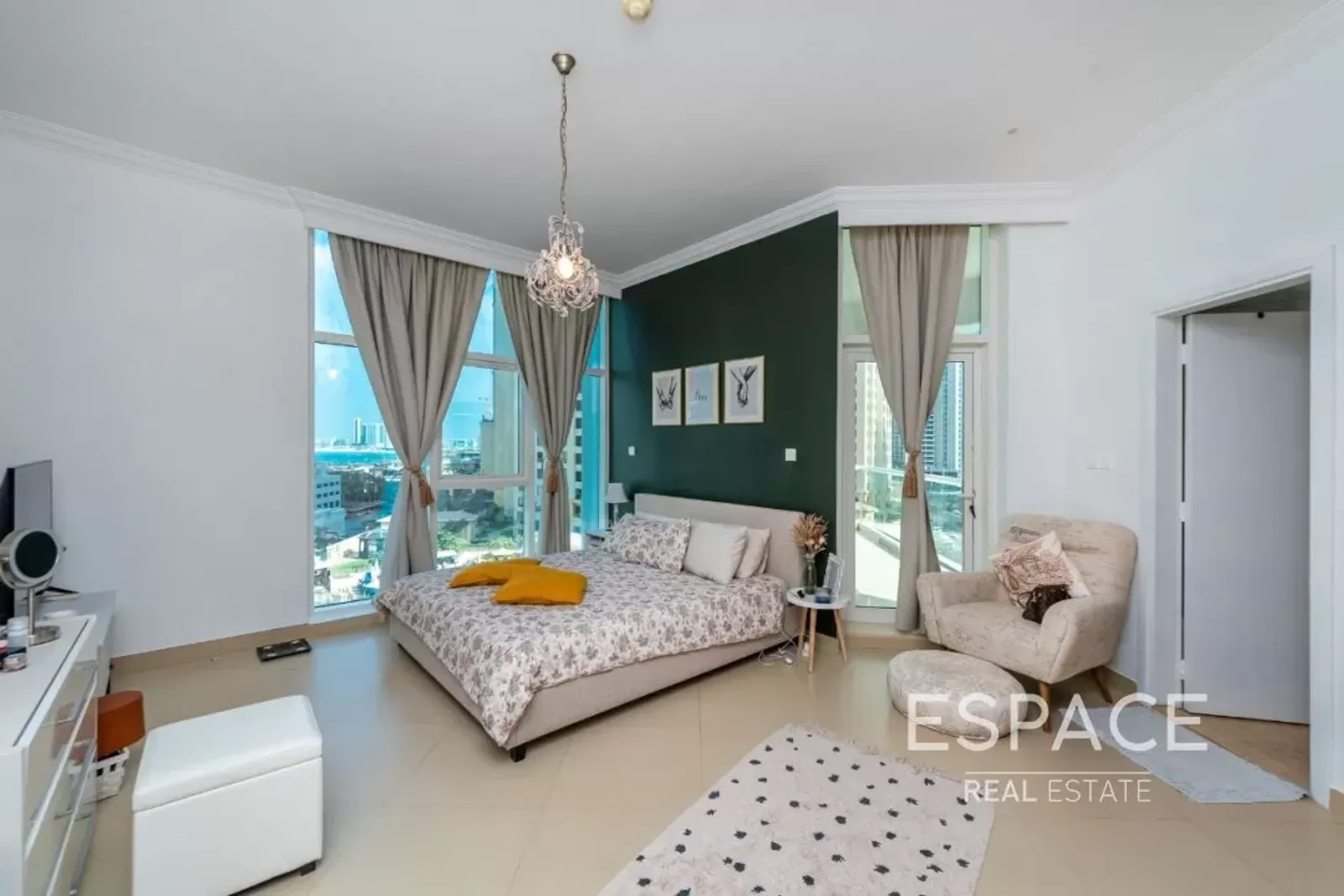 PropertiesGalleryCamera
