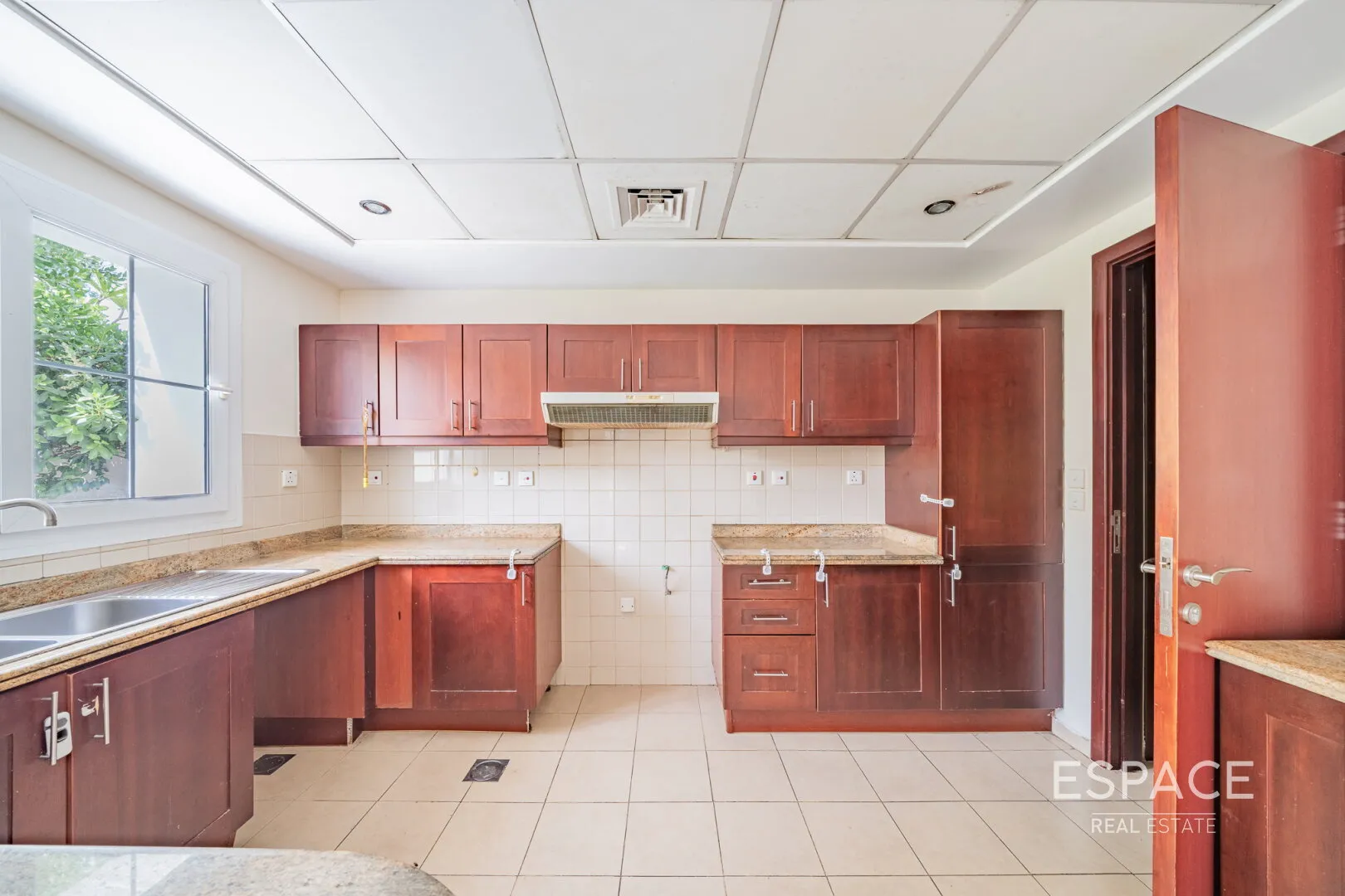 single static gallery